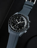 Curved Rubber Strap - Grey - OM Luxury